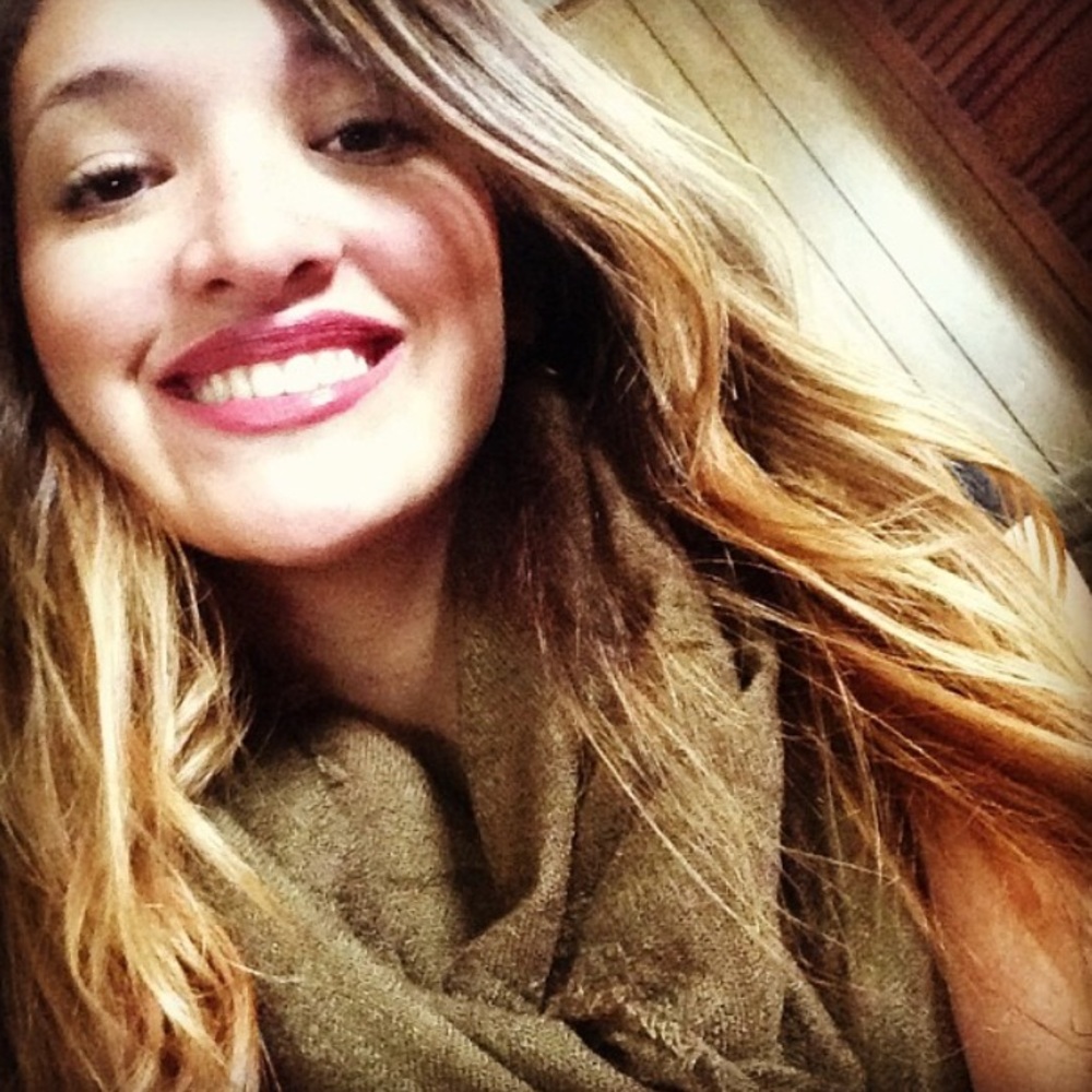 Meet your Posher, Carla